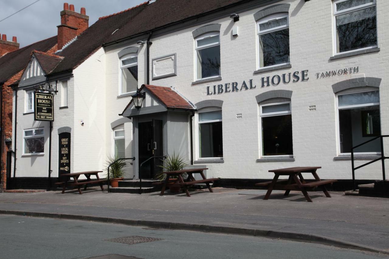 Liberal House Tamworth酒店 外观 照片